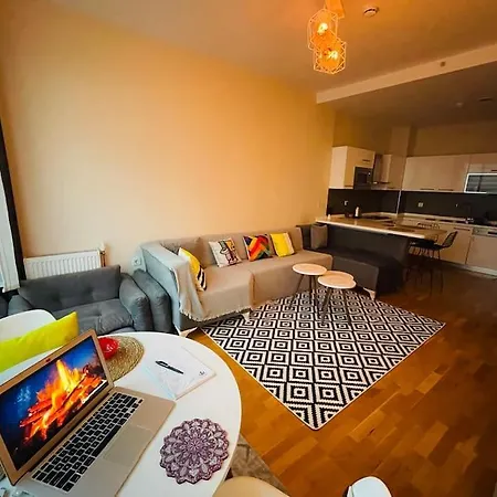 Kozapark 1 Bedroom Lux Apart W/lake View &swimming Pool